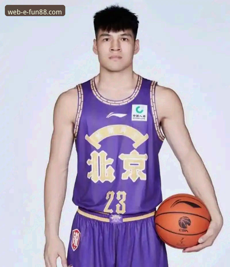 CBA卡位战观赛操作教程：用fun88网页版追踪陈国豪回避条款事件
